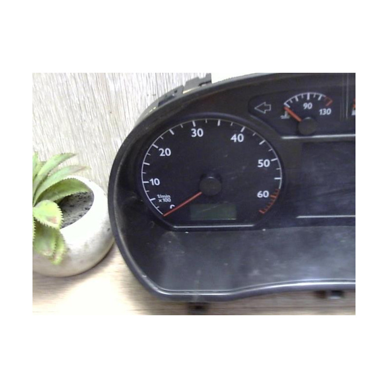 Compteur VOLKSWAGEN POLO 4 PHASE 1 d’occasion