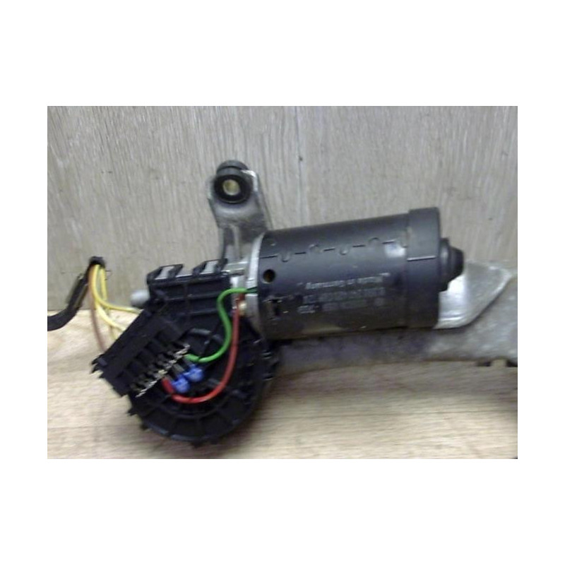 Moteur essuie glace avant MERCEDES CLASSE E 210 PHASE 1 d’occasion