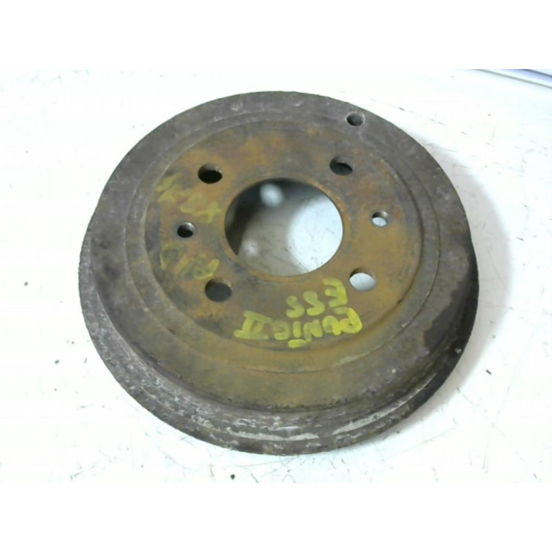 Tambour arriere droit FIAT PUNTO II PHASE 2 d’occasion
