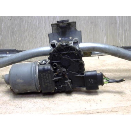 Moteur essuie glace avant VOLKSWAGEN POLO 4 PHASE 1 d’occasion