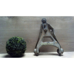 Triangle avant gauche RENAULT CLIO 1 PHASE 1 d’occasion