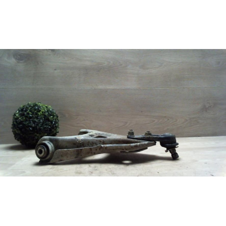 Triangle avant gauche RENAULT CLIO 1 PHASE 1 d’occasion