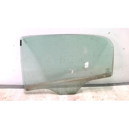 Vitre arriere gauche FIAT GRANDE PUNTO d’occasion