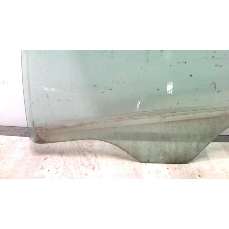 Vitre arriere gauche FIAT GRANDE PUNTO d’occasion