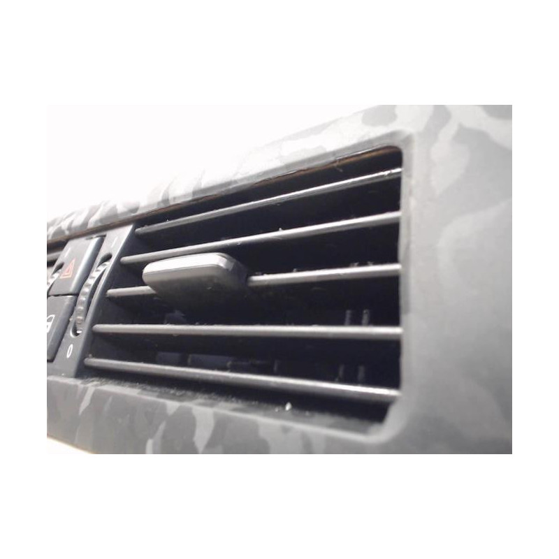 Aerateur tableau de bord BMW SERIE 5 E60 PHASE 2 d’occasion
