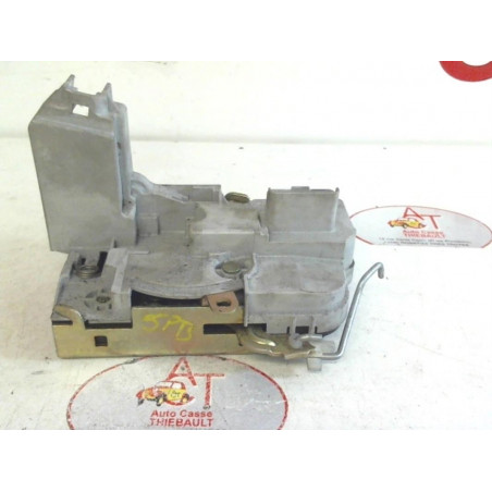 Serrure avant gauche PEUGEOT 307 PHASE 1 d’occasion