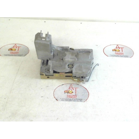 Serrure avant gauche PEUGEOT 307 PHASE 1 d’occasion