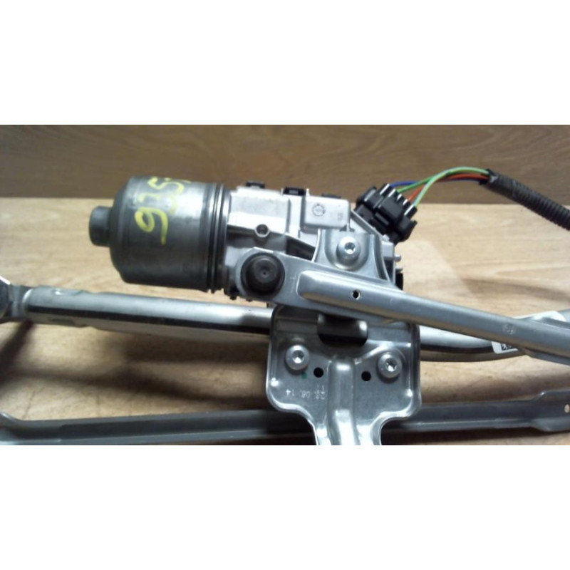 Moteur essuie glace avant PEUGEOT PARTNER 2 PHASE 2 d’occasion