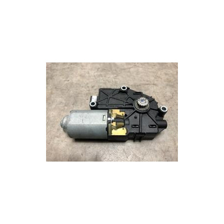 Moteur toit ouvrant BMW SERIE 1 F21 PHASE 1 d’occasion