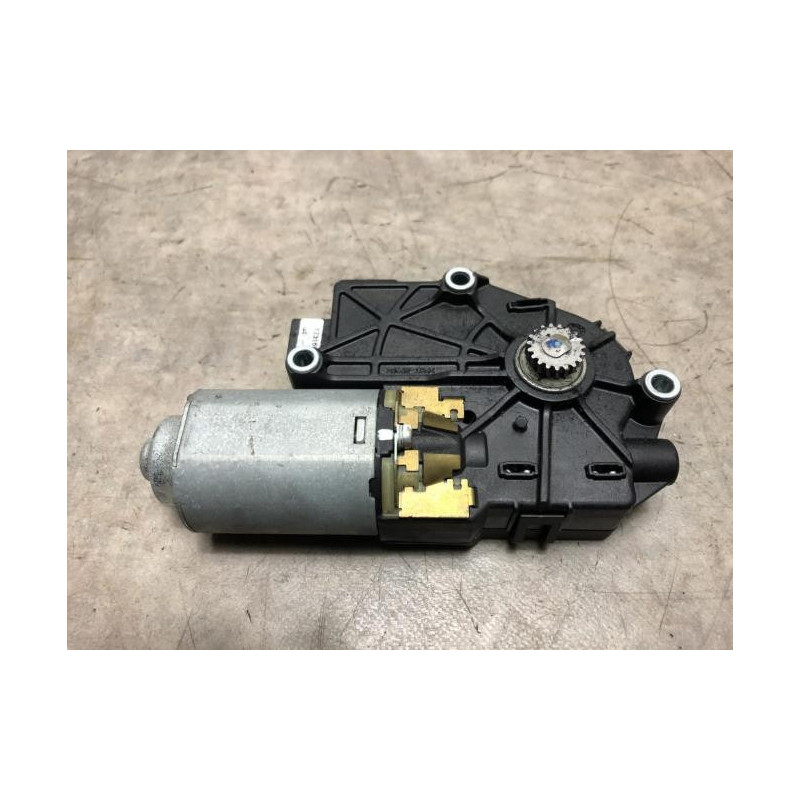 Moteur toit ouvrant BMW SERIE 1 F21 PHASE 1 d’occasion