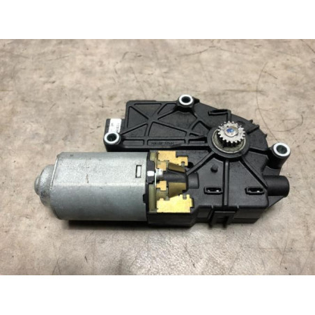 Moteur toit ouvrant BMW SERIE 1 F21 PHASE 1 d’occasion