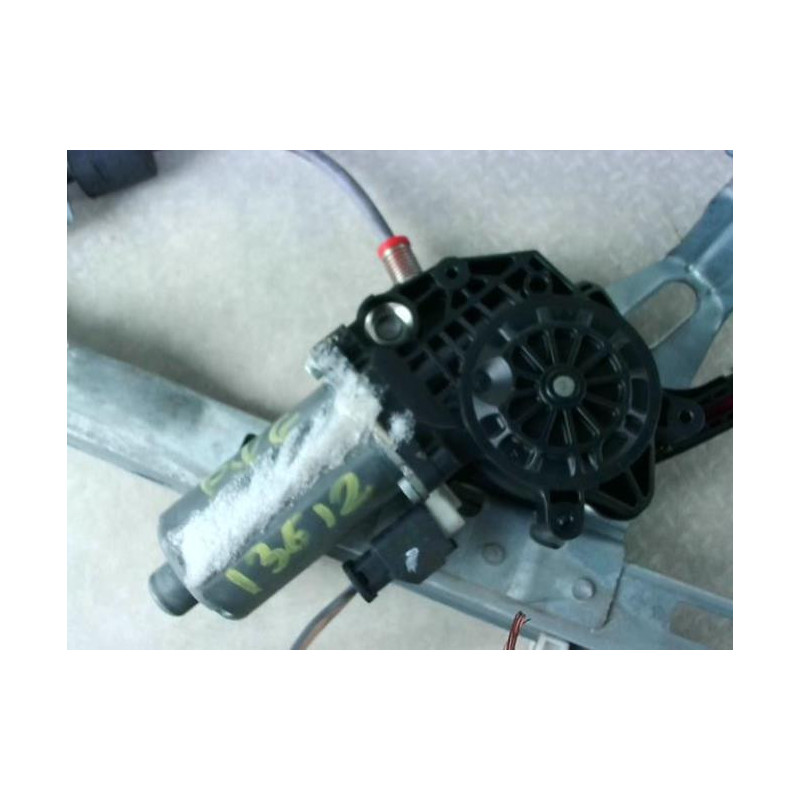 Leve vitre electrique avant gauche PEUGEOT 206+ d’occasion