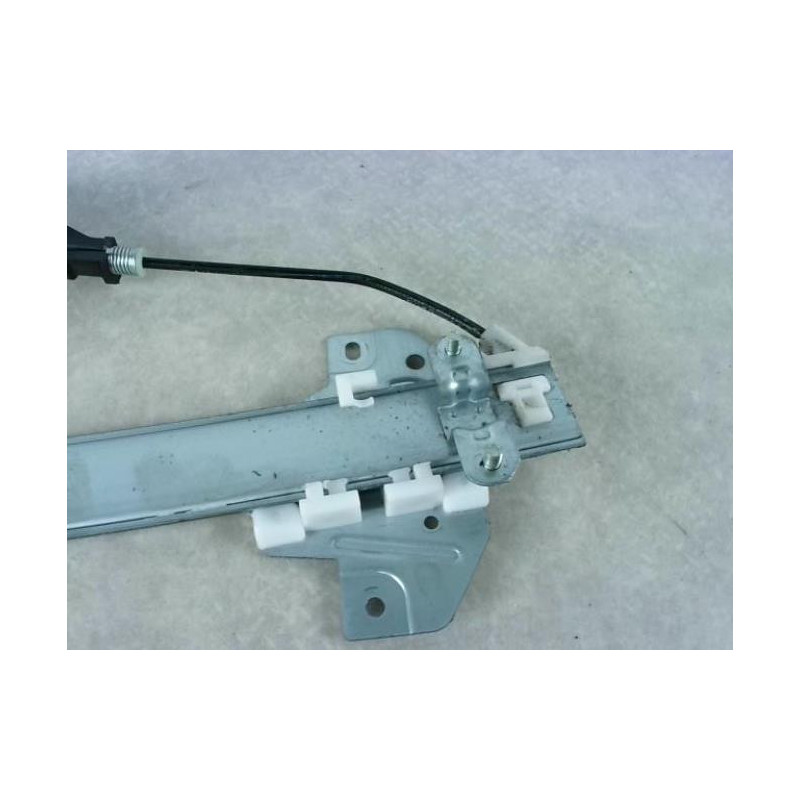 Leve vitre mecanique arriere gauche CITROEN C3 1 PHASE 1 d’occasion