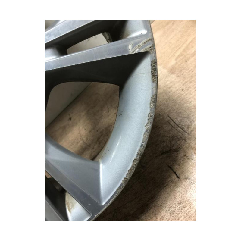 Jante FORD FOCUS 3 PHASE 1 d’occasion