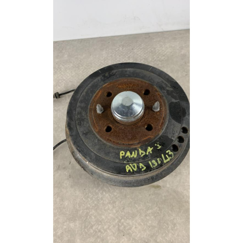 Moyeu arriere droit FIAT PANDA 3 PHASE 1 d’occasion
