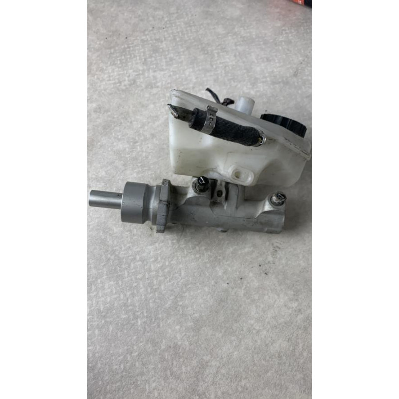 Maitre cylindre (freinage) PEUGEOT 406 COUPE d’occasion