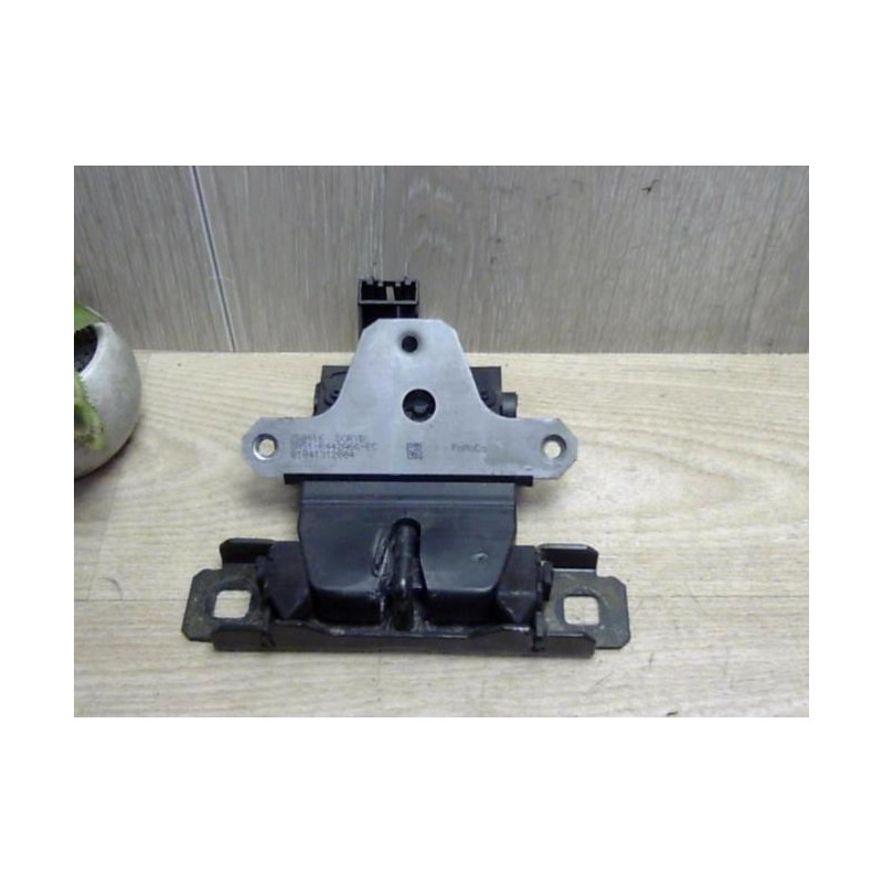 Serrure de coffre FORD MONDEO 3 PHASE 1 BREAK d’occasion