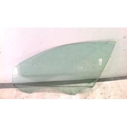 Vitre avant gauche AUDI A4 3 AVANT PHASE 1 BREAK d’occasion