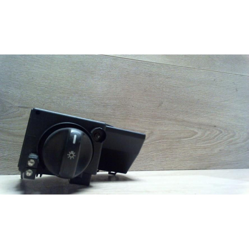 Commande de phare MERCEDES CLASSE E 210 PHASE 1 d’occasion