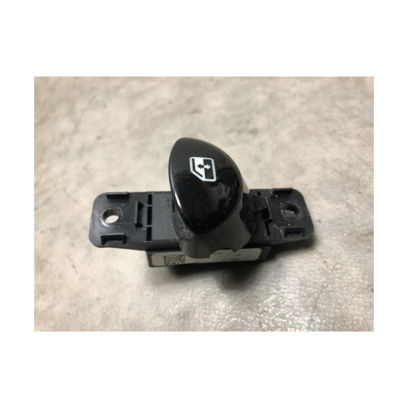 Interrupteur de leve vitre avant droit FIAT 500 2 PHASE 2 d’occasion