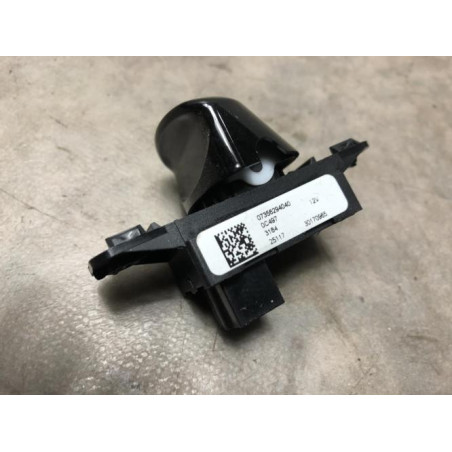 Interrupteur de leve vitre avant droit FIAT 500 2 PHASE 2 d’occasion