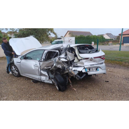 Ecran GPS RENAULT MEGANE 4 PHASE 1 d’occasion