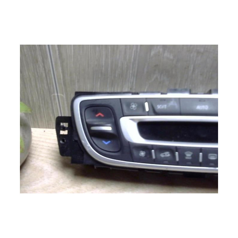 Commande chauffage RENAULT SCENIC 3 PHASE 3 d’occasion