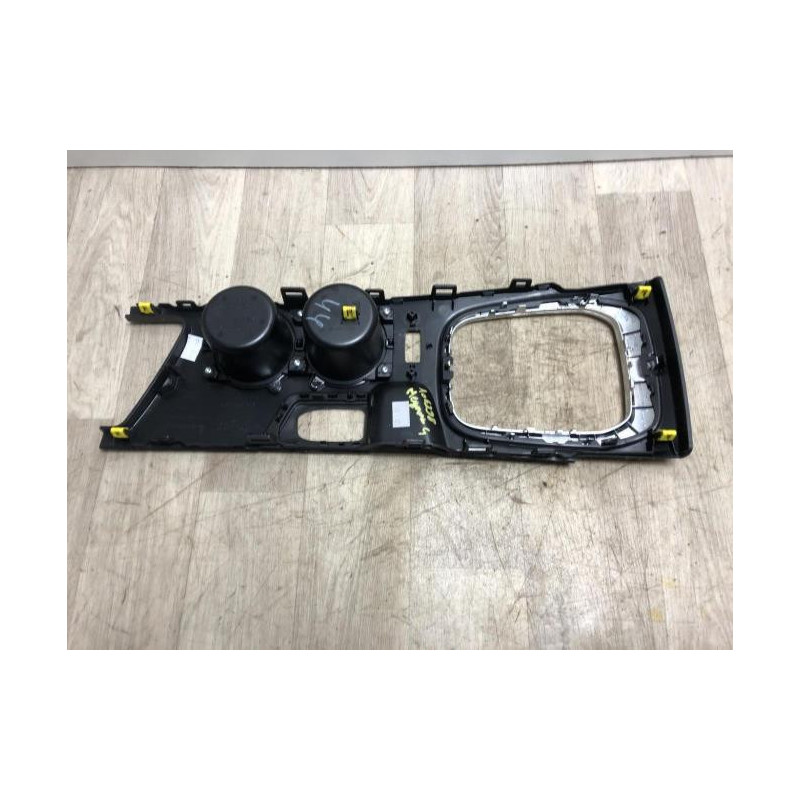 Porte gobelet RENAULT MEGANE 4 PHASE 1 d’occasion