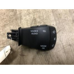 Commande autoradio RENAULT MEGANE 4 PHASE 1 d’occasion