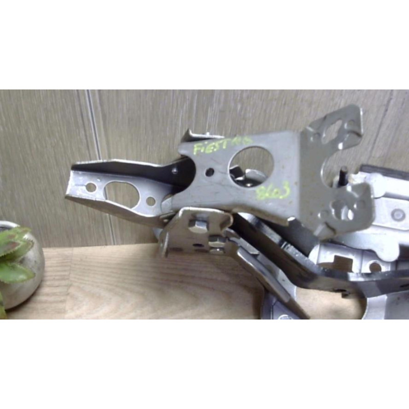 Pedalier d'embrayage FORD FIESTA 6 PHASE 2 d’occasion