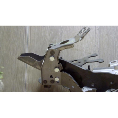 Pedalier d'embrayage FORD FIESTA 6 PHASE 2 d’occasion