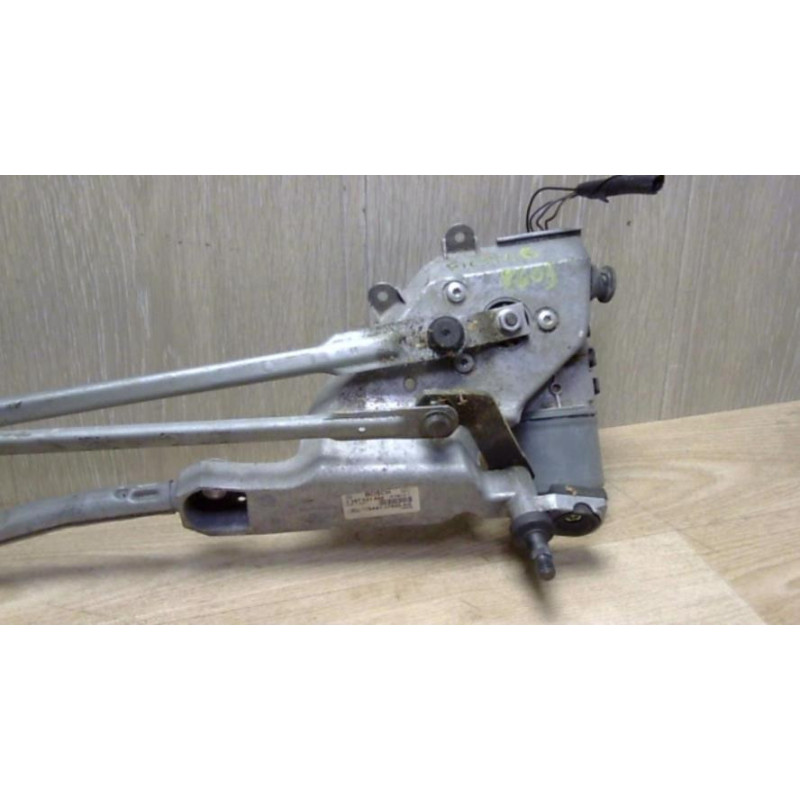 Moteur essuie glace avant FORD FIESTA 6 PHASE 2 d’occasion