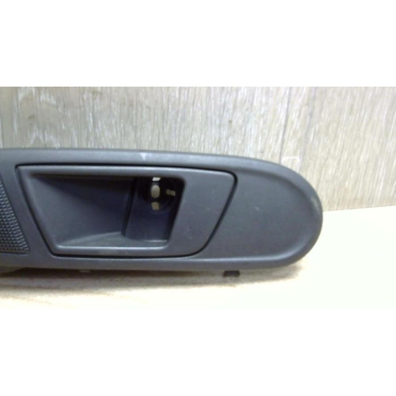 Poignee interieur avant gauche FORD FIESTA 6 PHASE 2 d’occasion