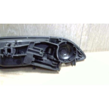 Poignee interieur avant gauche FORD FIESTA 6 PHASE 2 d’occasion