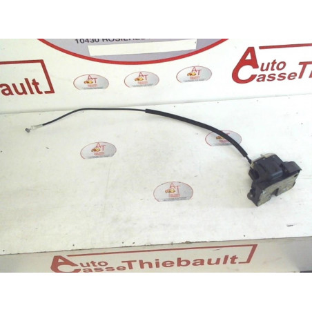 Serrure avant gauche RENAULT CLIO II PHASE 2 d’occasion