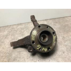 Fusee avant gauche Dacia SANDERO 1.4 MPI - 75 GPL d’occasion
