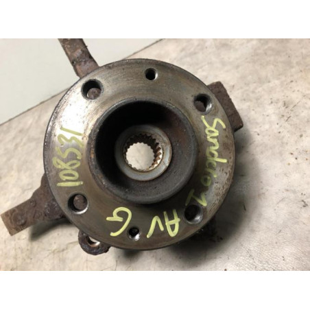 Fusee avant gauche Dacia SANDERO 1.4 MPI - 75 GPL d’occasion