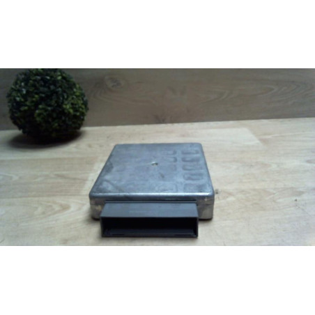 Calculateur moteur FORD MONDEO 2 d’occasion
