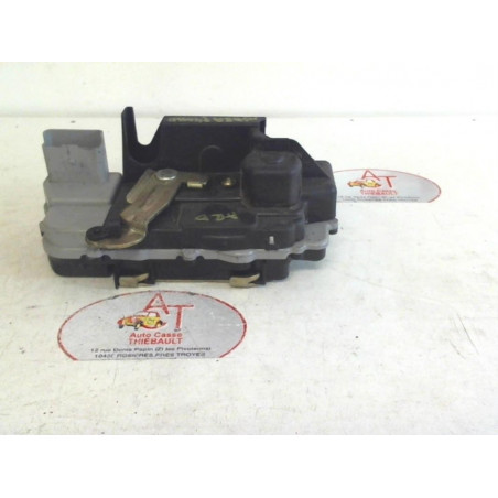 Serrure arriere droit CITROEN XSARA PICASSO d’occasion