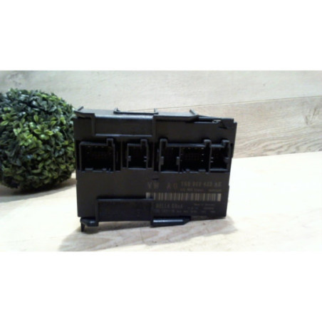 Commande de fermeture centralisee VOLKSWAGEN TOURAN 1 PHASE 1 d’occasion