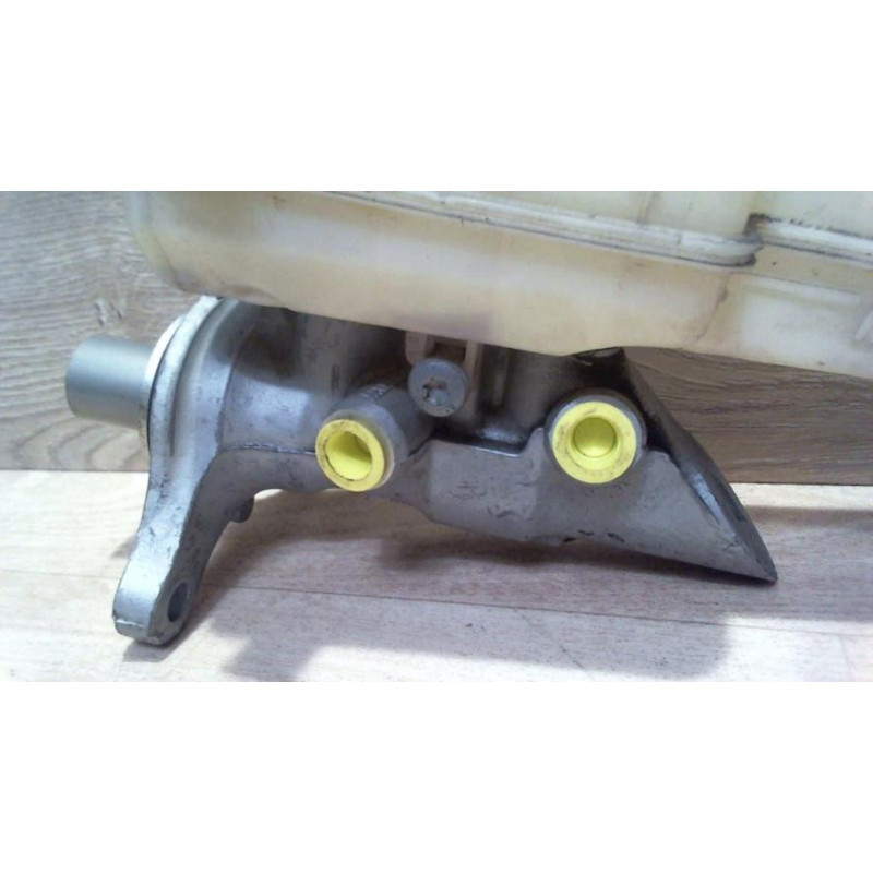 Maitre cylindre (freinage) RENAULT MEGANE 3 PHASE 1 d’occasion