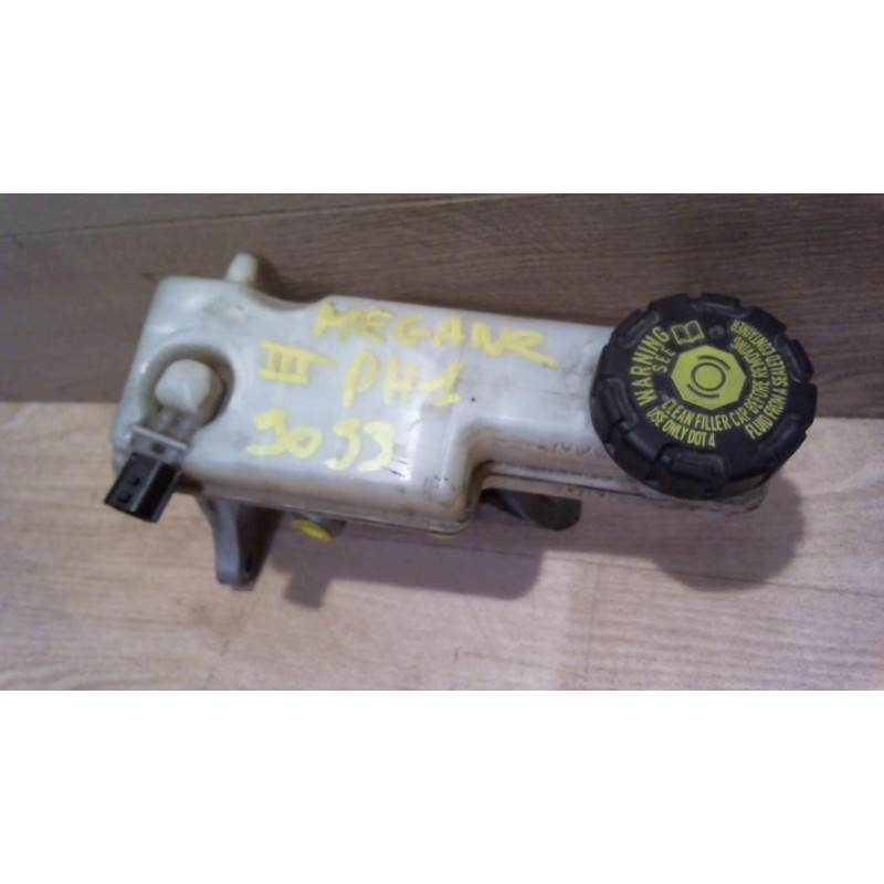 Maitre cylindre (freinage) RENAULT MEGANE 3 PHASE 1 d’occasion