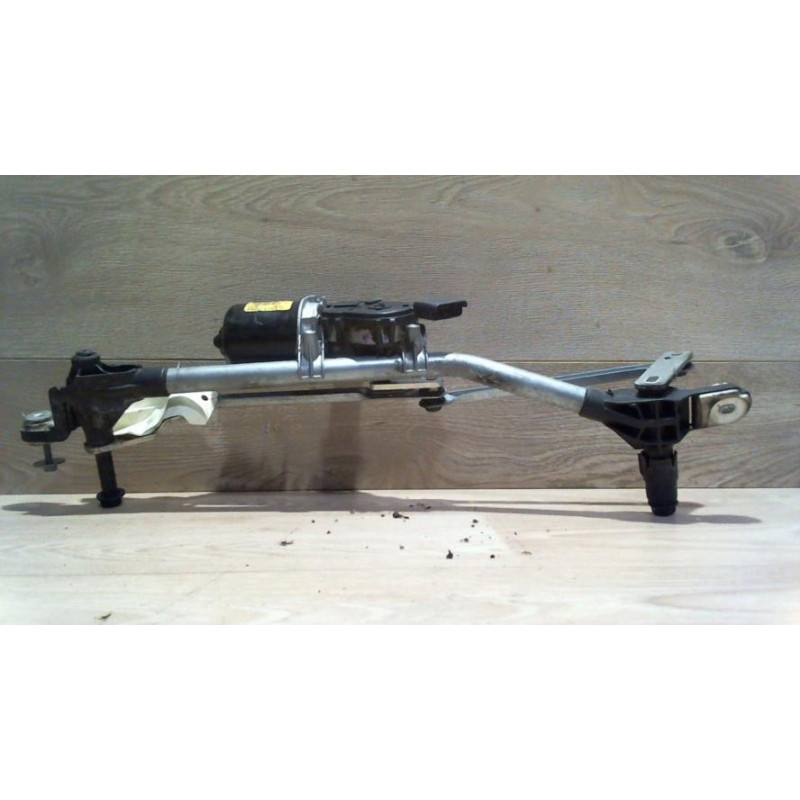 Moteur essuie glace avant RENAULT MEGANE 3 PHASE 1 d’occasion