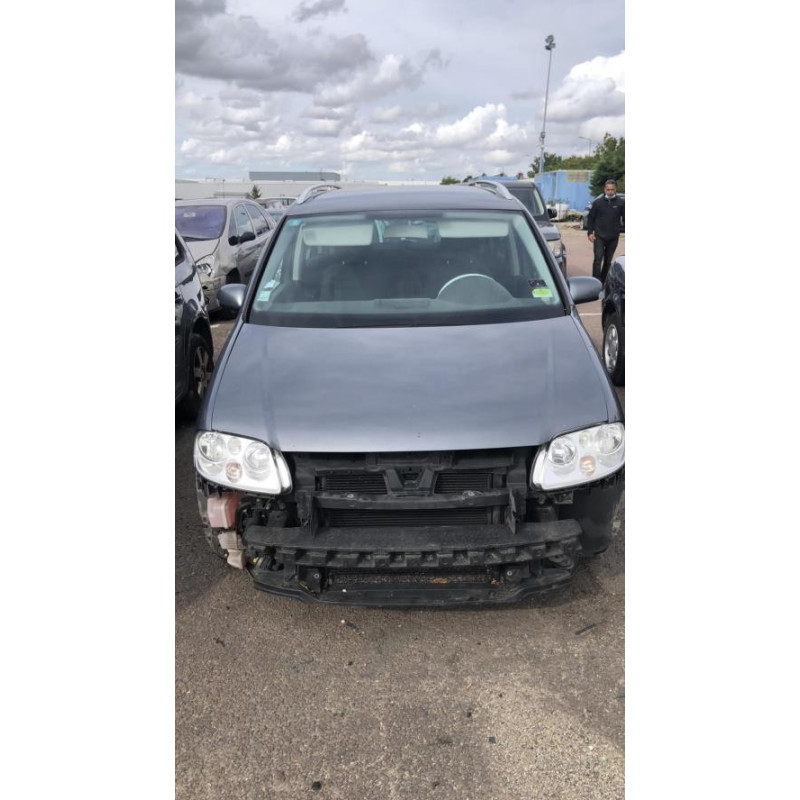 Poignee porte arriere gauche VOLKSWAGEN TOURAN 1 PHASE 1 d’occasion