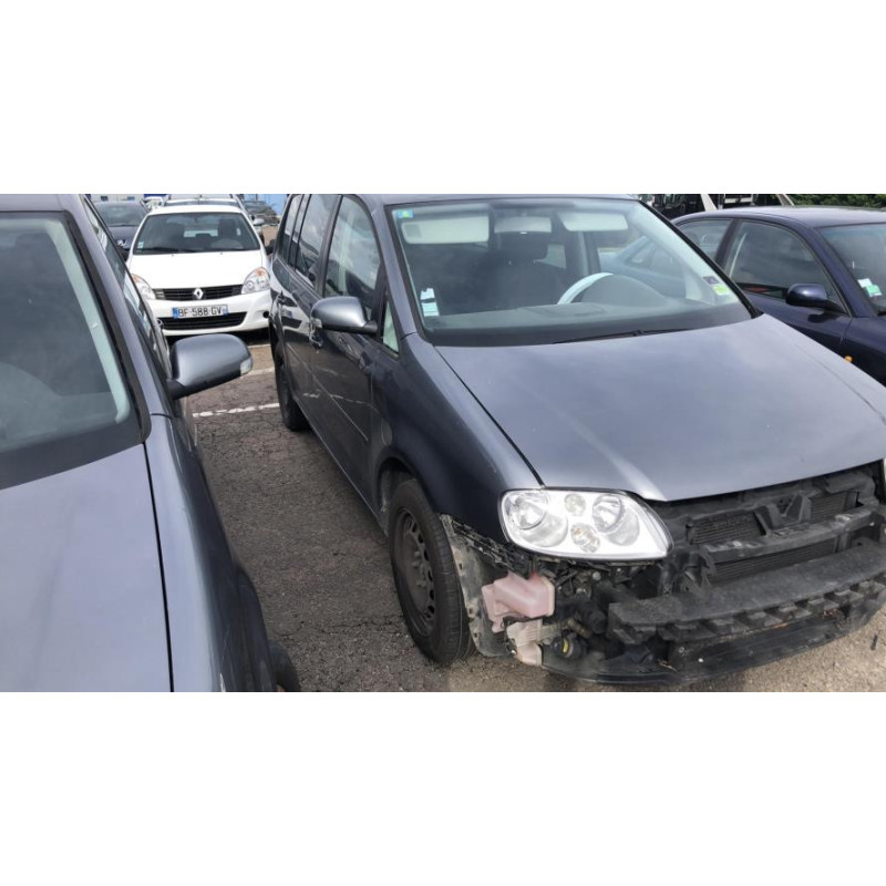 Poignee porte arriere gauche VOLKSWAGEN TOURAN 1 PHASE 1 d’occasion