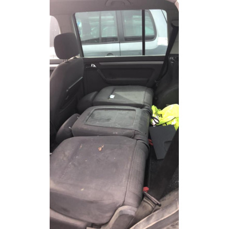 Poignee porte arriere gauche VOLKSWAGEN TOURAN 1 PHASE 1 d’occasion