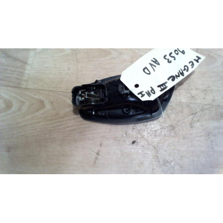 Poignee interieur avant droit RENAULT MEGANE 3 PHASE 1 d’occasion