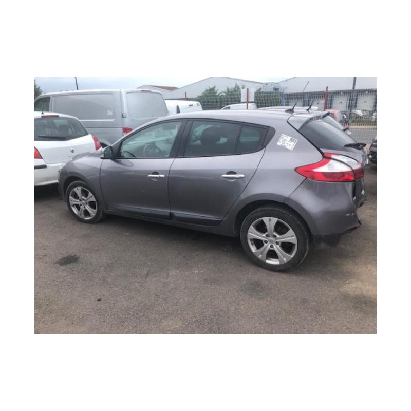 Pompe à eau RENAULT MEGANE 3 PHASE 1 d’occasion