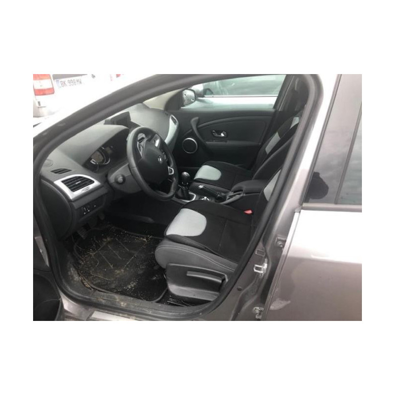 Pompe à eau RENAULT MEGANE 3 PHASE 1 d’occasion