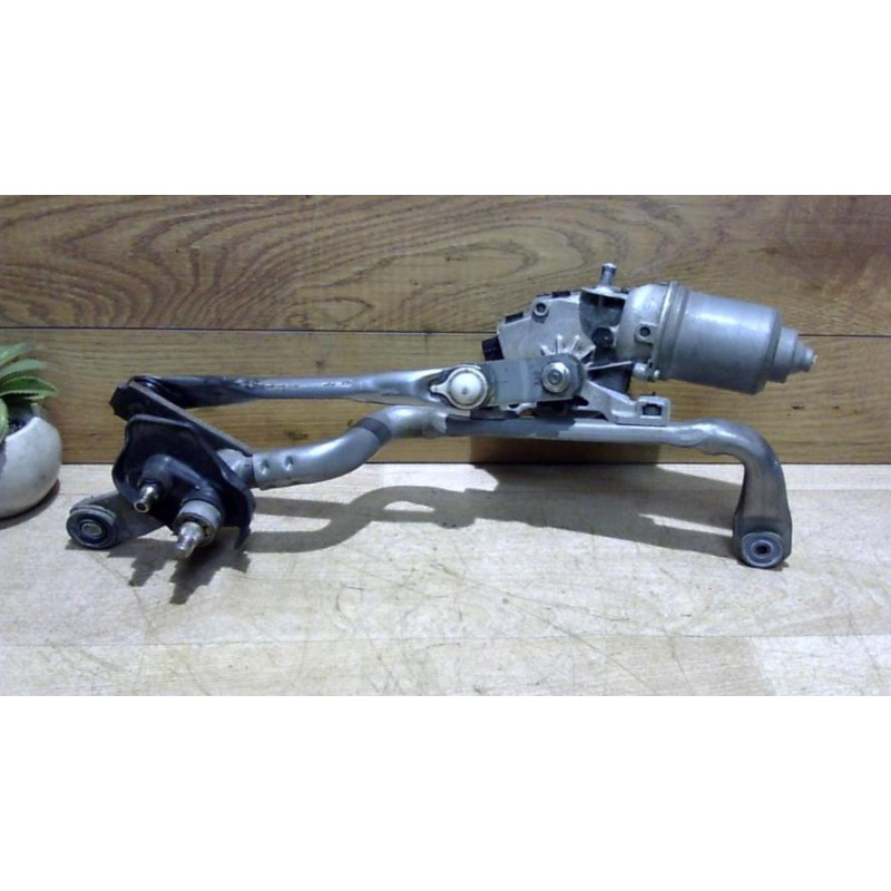 Moteur essuie glace avant TOYOTA YARIS 3 PHASE 1 d’occasion